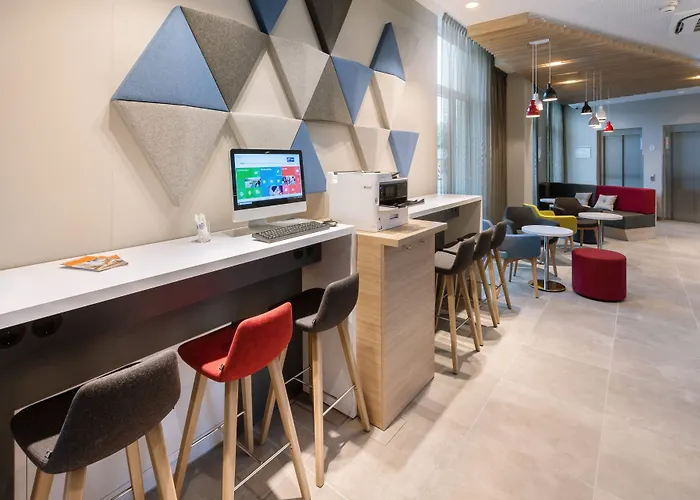Express - By Ihg Hotel