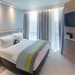 호텔 Express - By Ihg