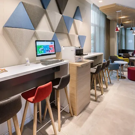 Express - By Ihg Hotel